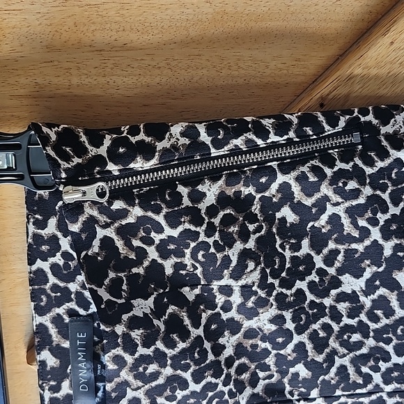 Dynamite skinny stretch pants XS - Picture 6 of 7